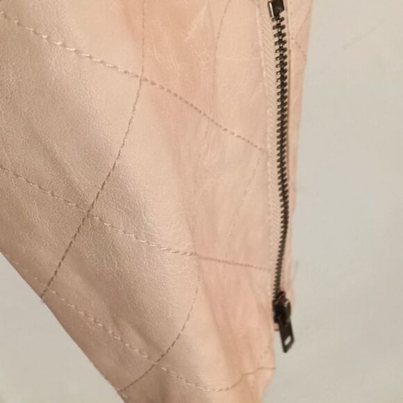 Torrid Pastel Pink Faux Leather Plus Sz Fully Lined Biker Jacket Sz 2 - Picture 6 of 10
